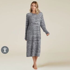 NWT Softies Marshmallow crewneck lounge dress